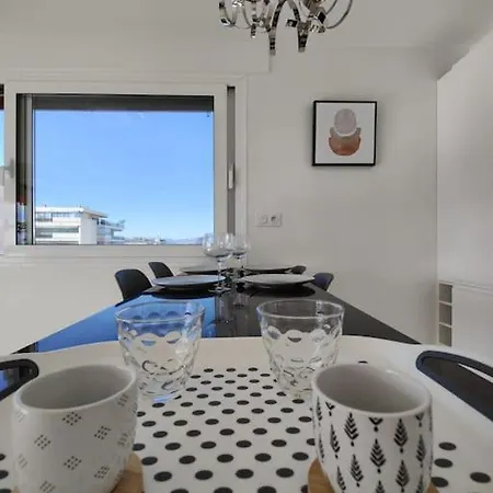Apartamento Vue T2 61m²+ Parking *
