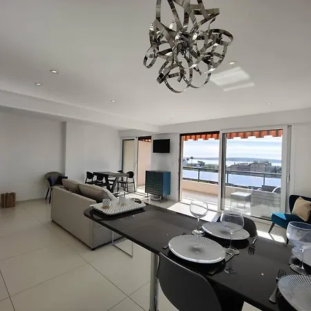 Vue T2 61m²+ Parking קאן