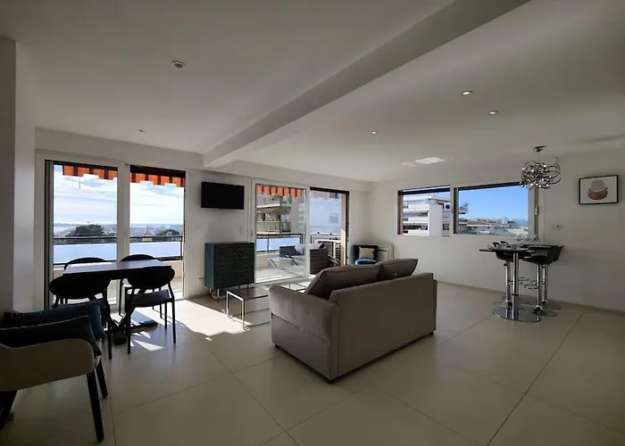 شقة Vue T2 61m²+ Parking كان