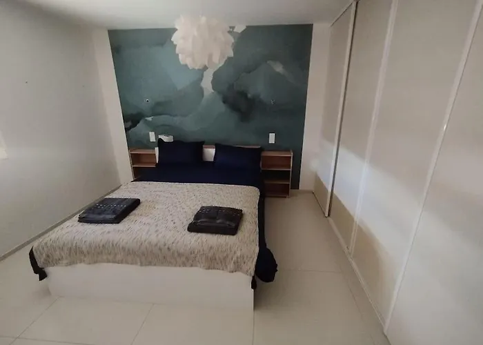 Vue T2 61m²+ Parking Appartement Cannes