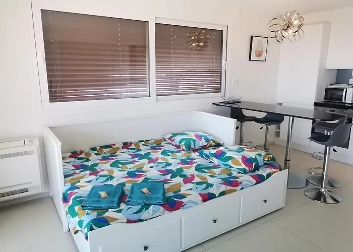 Vue T2 61m²+ Parking Daire Cannes