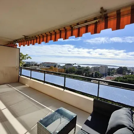 Vue T2 61m²+ Parking 칸느